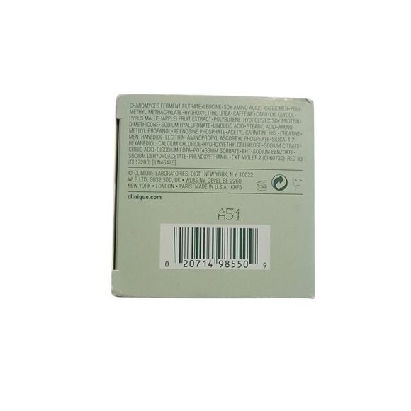 Clinique Purple Moisturizer Skincare - Picture 3 of 4